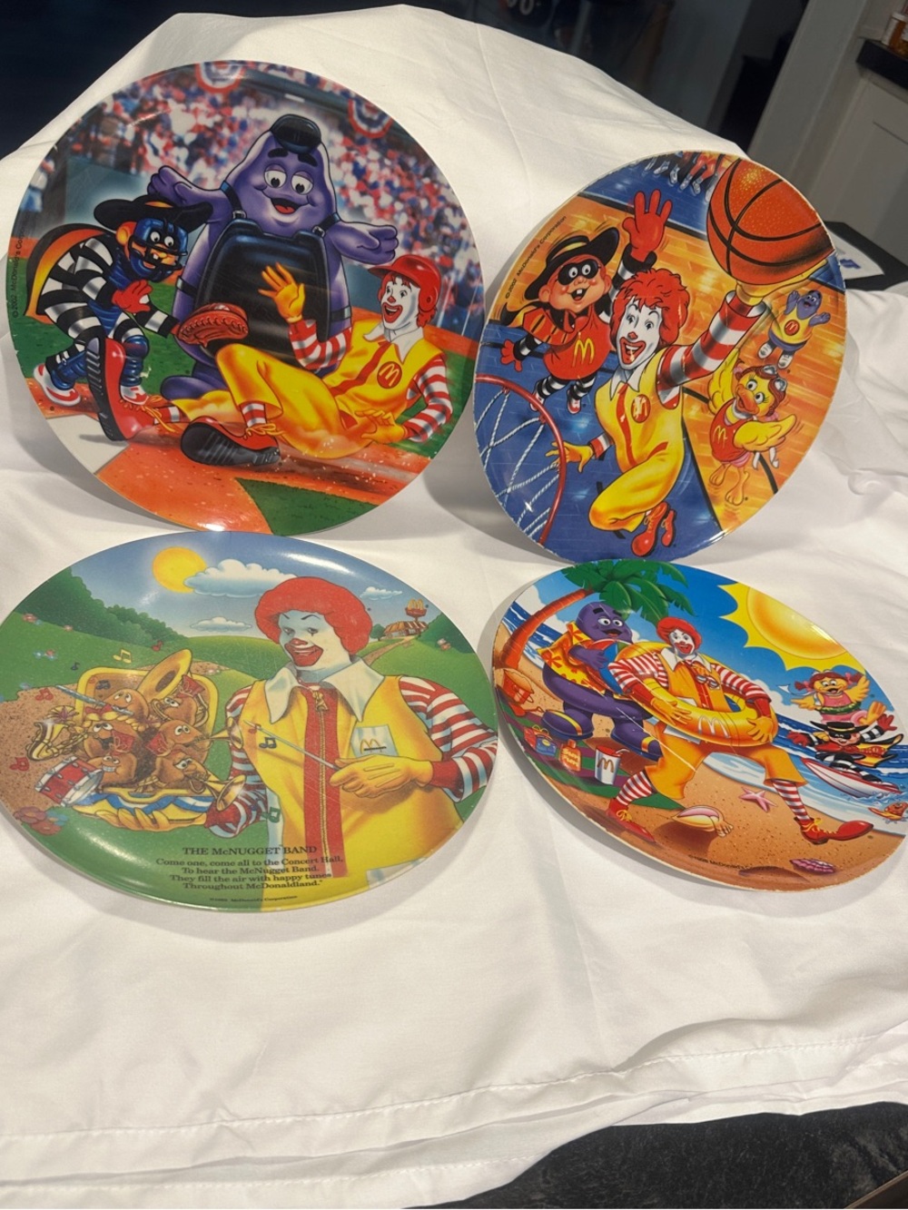 McDonald's Colorful Character Party Plates Set